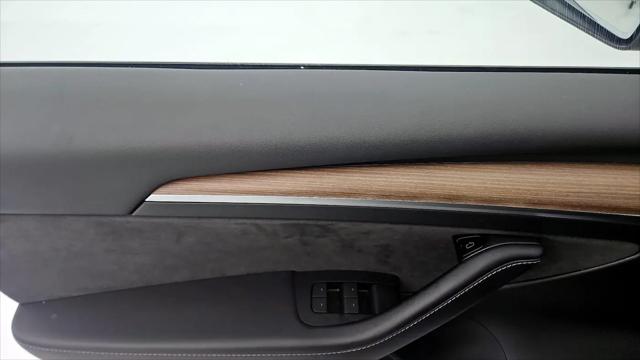 2022 Tesla Model 3 Long Range Dual Motor All-Wheel Drive