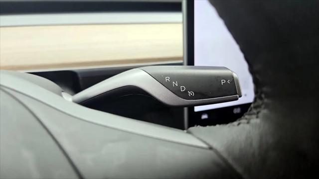 2022 Tesla Model 3 Long Range Dual Motor All-Wheel Drive