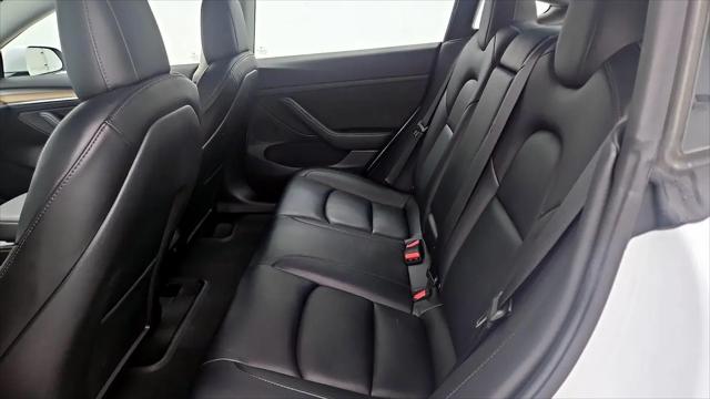2022 Tesla Model 3 Long Range Dual Motor All-Wheel Drive