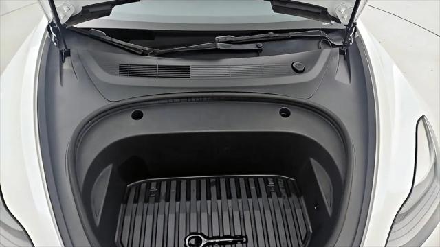 2022 Tesla Model 3 Long Range Dual Motor All-Wheel Drive