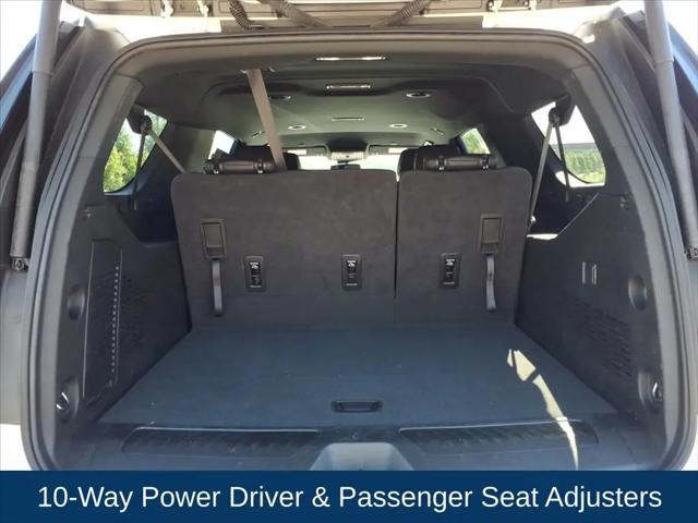 2024 Chevrolet Suburban 4WD LT