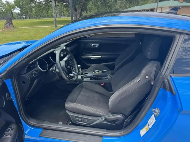 2022 Ford Mustang EcoBoost Fastback