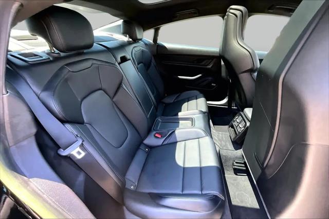 2023 Porsche Taycan Taycan