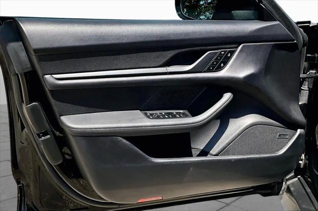 2023 Porsche Taycan Taycan