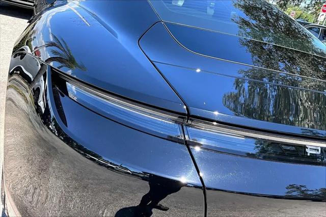 2023 Porsche Taycan Taycan