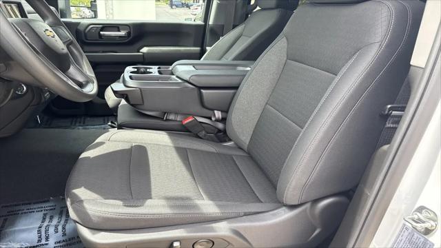 2026 Chevrolet Silverado 2500HD Crew Cab, Long Bed, Custom, 4WD