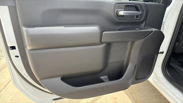 2026 Chevrolet Silverado 2500HD Crew Cab, Long Bed, Custom, 4WD