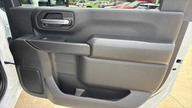 2026 Chevrolet Silverado 2500HD Crew Cab, Long Bed, Custom, 4WD