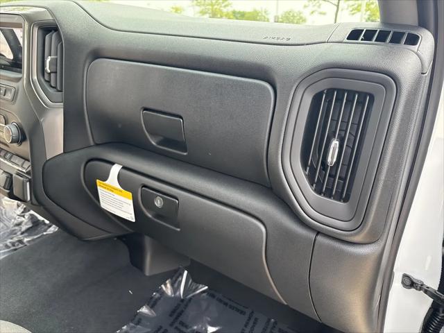 2026 Chevrolet Silverado 2500HD Crew Cab, Long Bed, Custom, 4WD