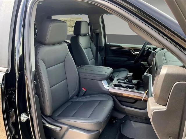 2026 Chevrolet Silverado 1500 4WD Crew Cab Short Bed LT Trail Boss