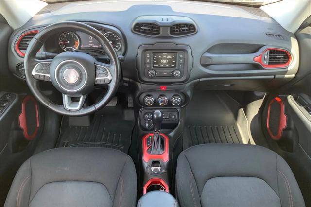 2016 Jeep Renegade Trailhawk