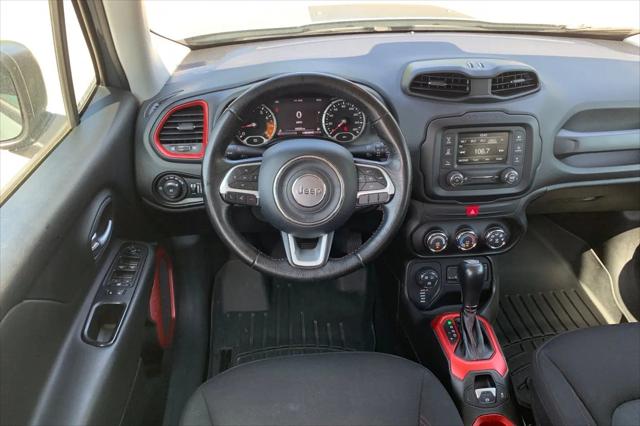 2016 Jeep Renegade Trailhawk