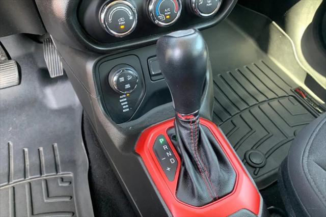 2016 Jeep Renegade Trailhawk