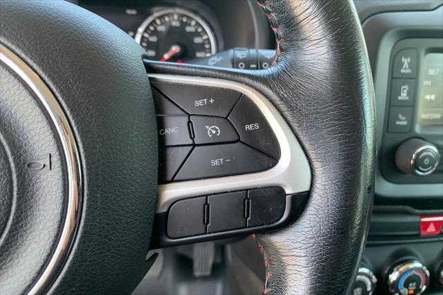 2016 Jeep Renegade Trailhawk
