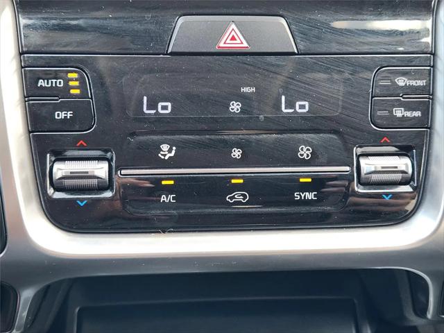 2022 Kia Sorento S