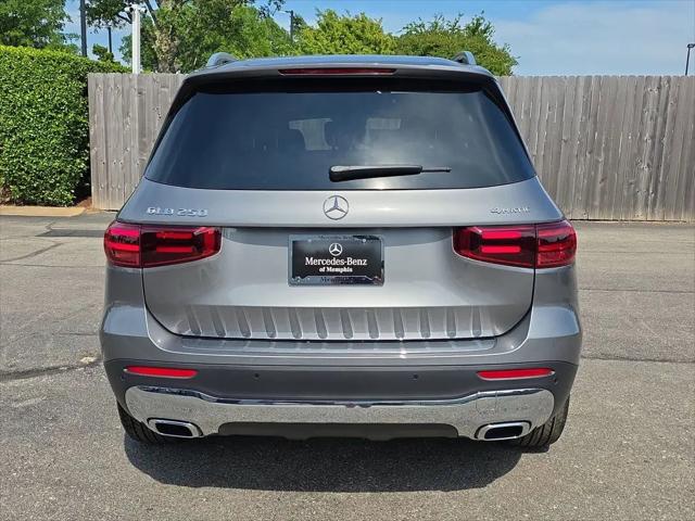 2026 Mercedes-Benz GLB 4MATIC