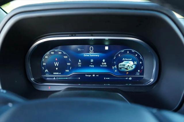 2023 Chevrolet Suburban 4WD Premier