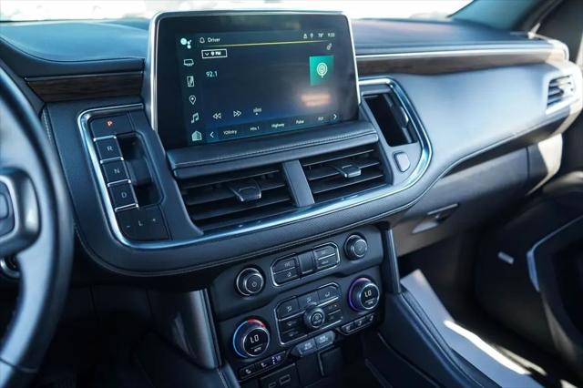2023 Chevrolet Suburban 4WD Premier