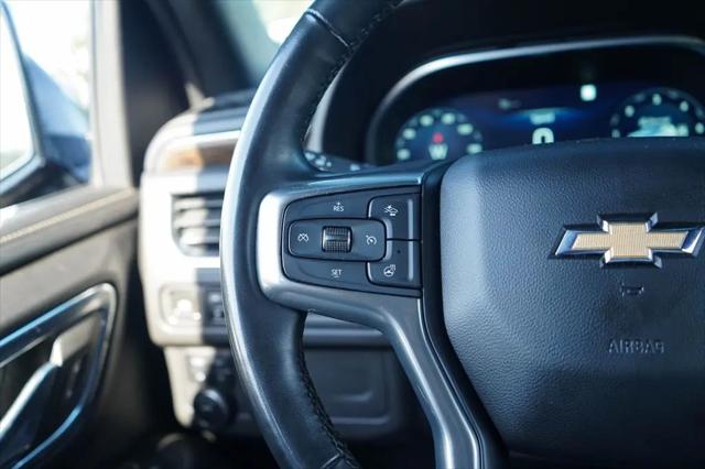2023 Chevrolet Suburban 4WD Premier