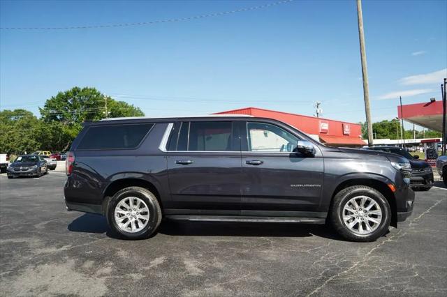 2023 Chevrolet Suburban 4WD Premier