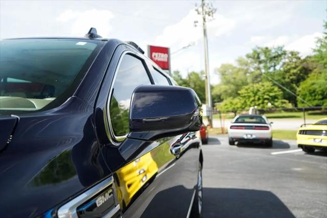 2021 GMC Yukon XL 4WD Denali