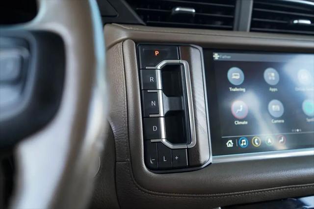 2021 GMC Yukon XL 4WD Denali