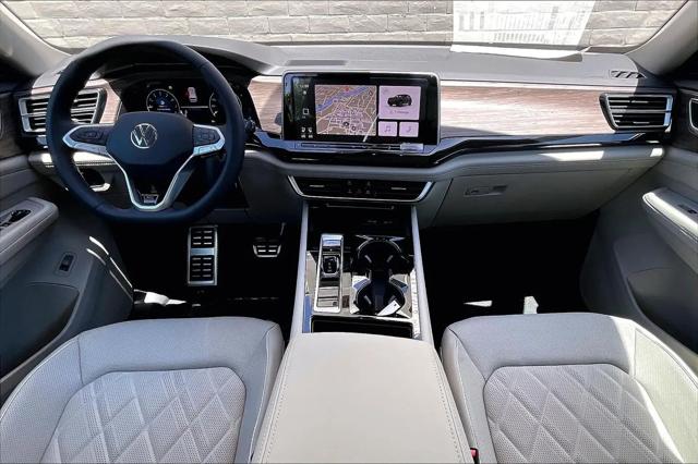 2026 Volkswagen Atlas SEL Premium R-Line