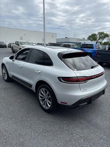 2024 Porsche Macan T