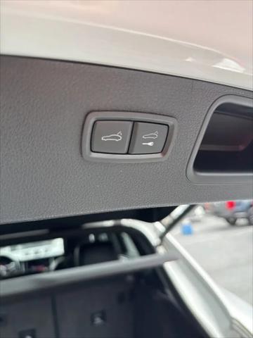 2024 Porsche Macan T
