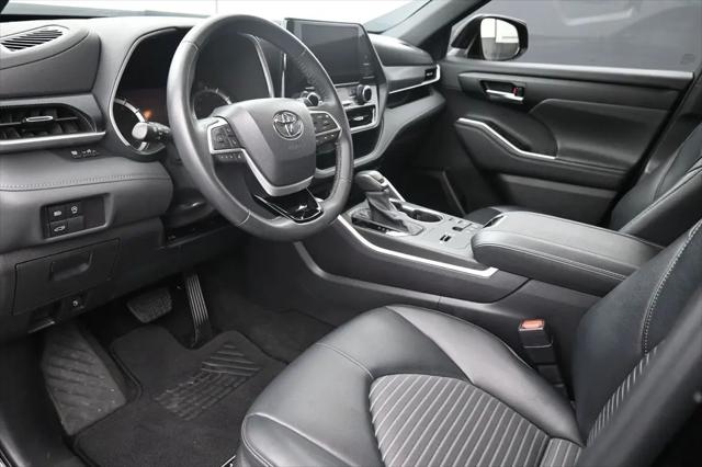 2024 Toyota Highlander XSE