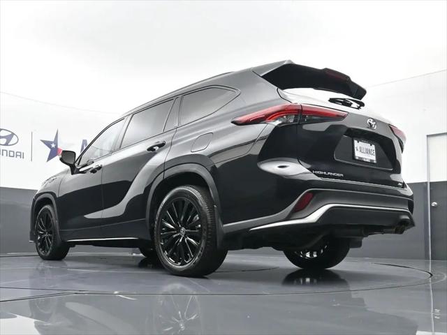 2024 Toyota Highlander XSE
