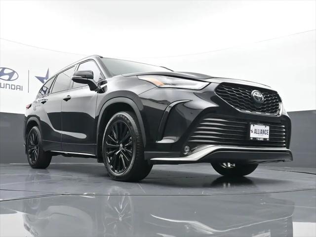 2024 Toyota Highlander XSE