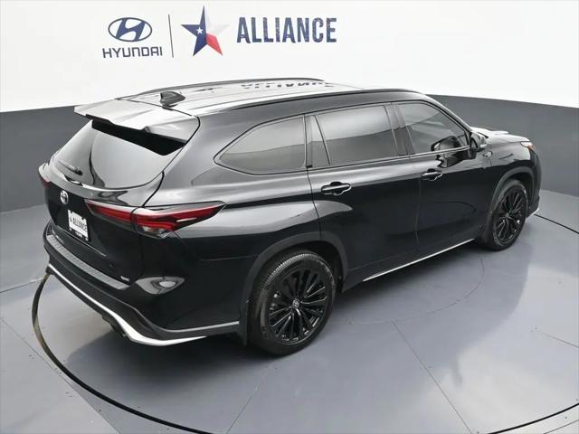 2024 Toyota Highlander XSE