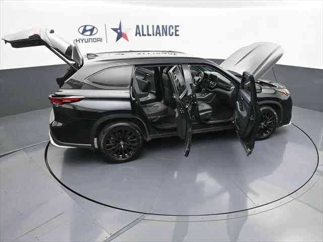 2024 Toyota Highlander XSE