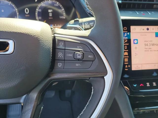 2026 Jeep Grand Cherokee L Altitude 4x2