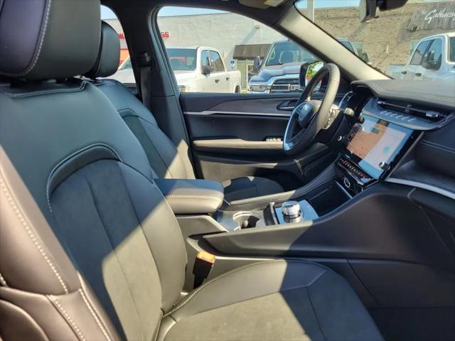 2026 Jeep Grand Cherokee L Altitude 4x2