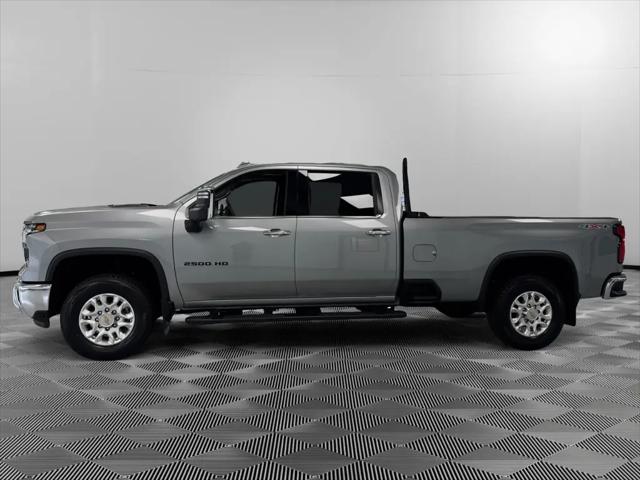 2025 Chevrolet Silverado 2500HD 4WD Crew Cab Long Bed LTZ