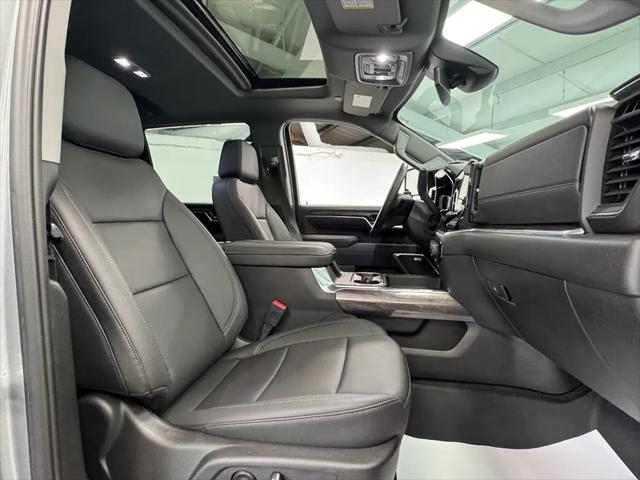 2025 Chevrolet Silverado 2500HD 4WD Crew Cab Long Bed LTZ