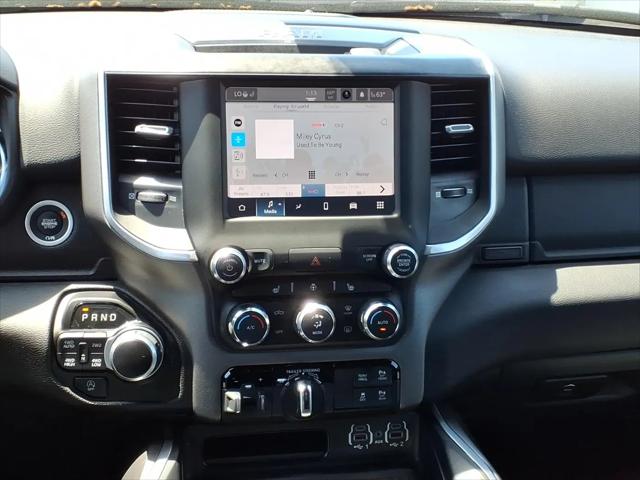 2022 Ram 1500 Big Horn Crew Cab 4x4 5'7" Box