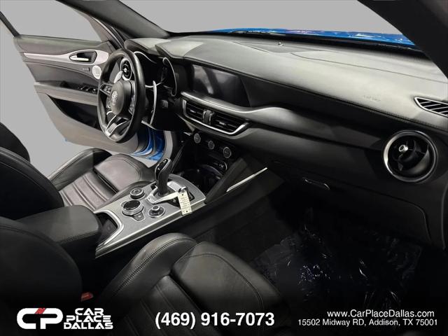 2023 Alfa Romeo Stelvio Veloce AWD