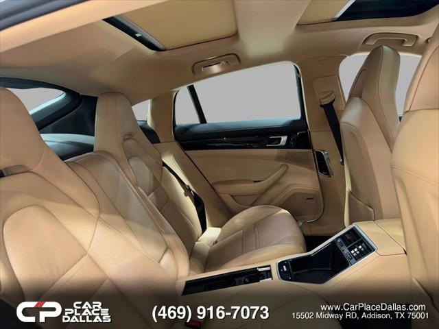 2019 Porsche Panamera Panamera