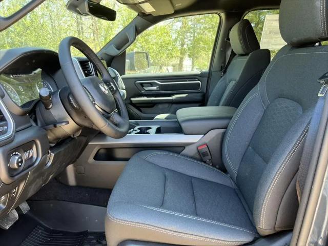 2026 Ram 1500 Big Horn Crew Cab 4x4 5'7" Box