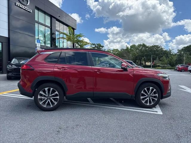 2023 Toyota Corolla Cross XLE