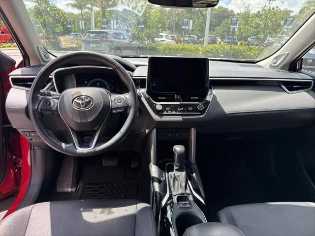 2023 Toyota Corolla Cross XLE