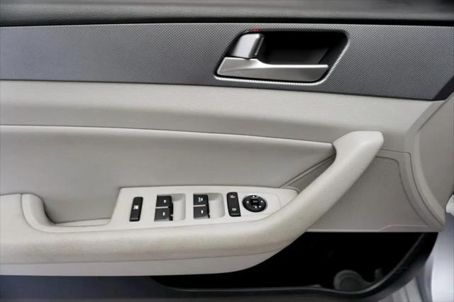 2018 Hyundai Sonata Hybrid SE