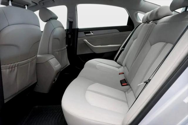 2018 Hyundai Sonata Hybrid SE