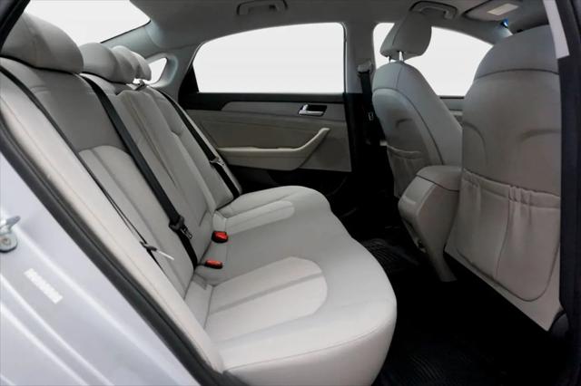 2018 Hyundai Sonata Hybrid SE