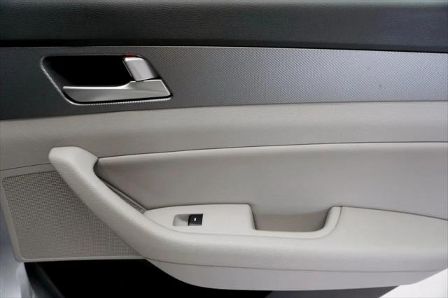 2018 Hyundai Sonata Hybrid SE