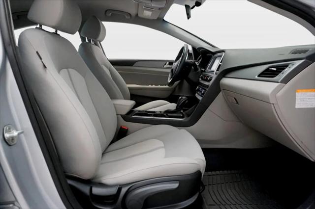 2018 Hyundai Sonata Hybrid SE