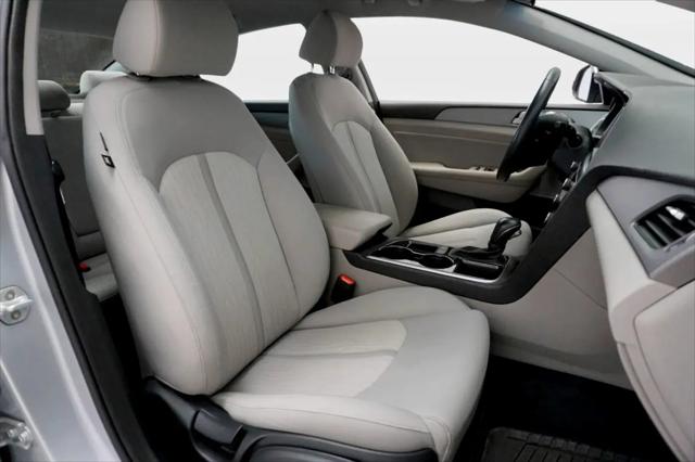 2018 Hyundai Sonata Hybrid SE